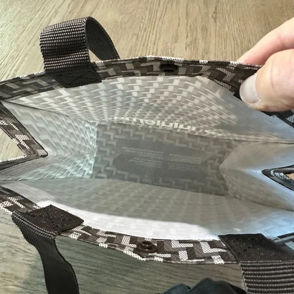 NWT! Lululemon Reusable Tote Bag - Picture 6 of 6